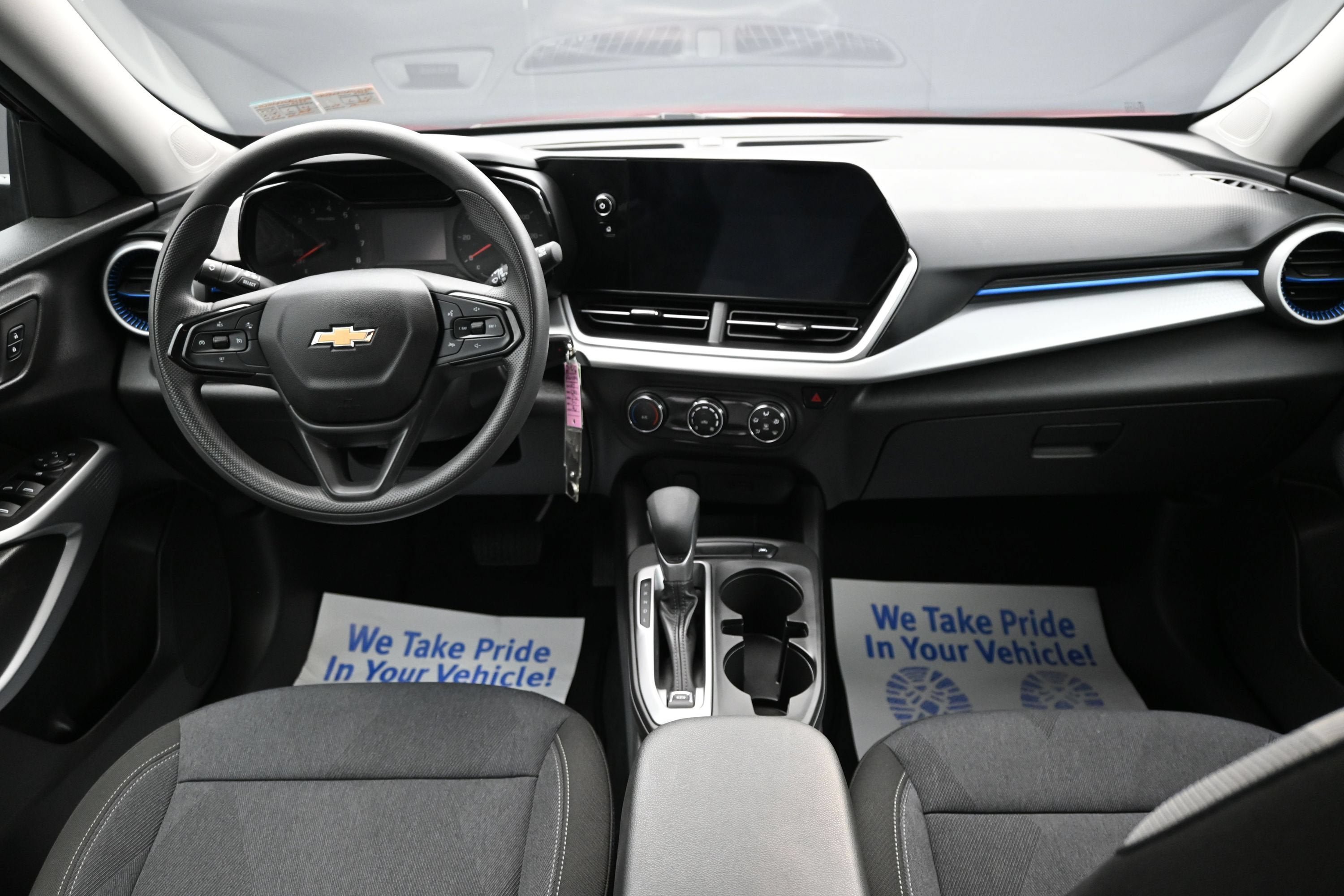 Used 2024 Chevrolet Trax LS FWD image 22