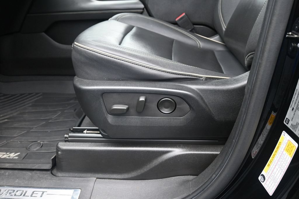 Used 2023 Chevrolet Tahoe Premier RWD image 18