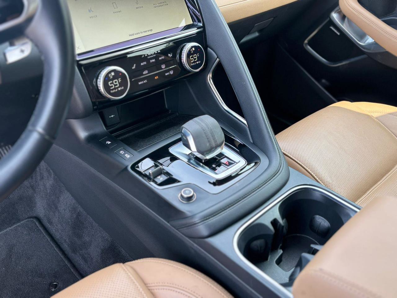 Used 2021 Jaguar E-PACE AWD/4WD image 34