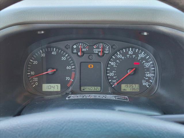 Used 2001 Volkswagen Eurovan FWD image 11