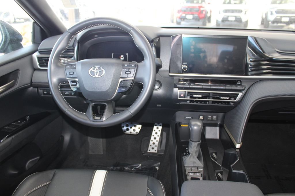 Certified 2025 Toyota Camry SE FWD image 2