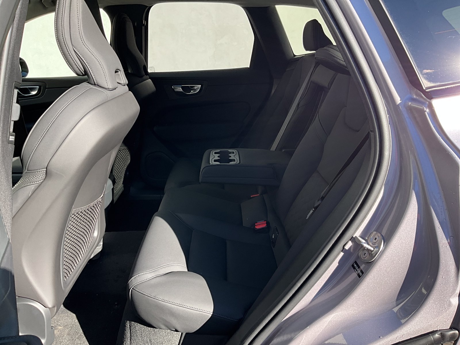 New 2026 Volvo XC60 B5 Plus w/ Climate Package AWD/4WD image 30