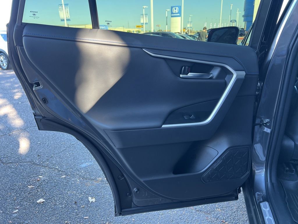 Used 2024 Toyota RAV4 XSE image 17
