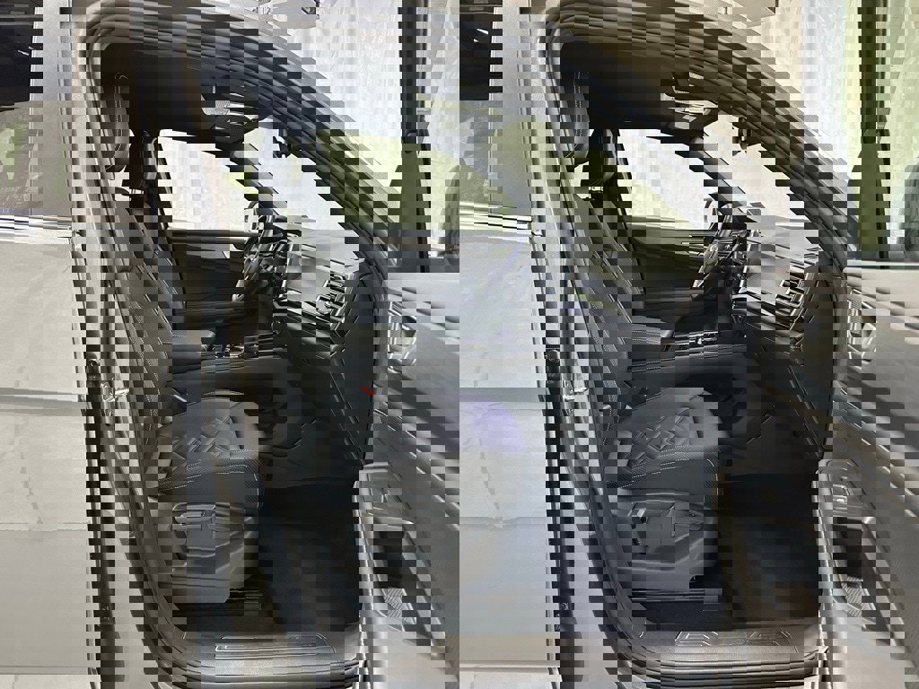 Used 2025 Volkswagen Atlas Cross Sport SE image 60