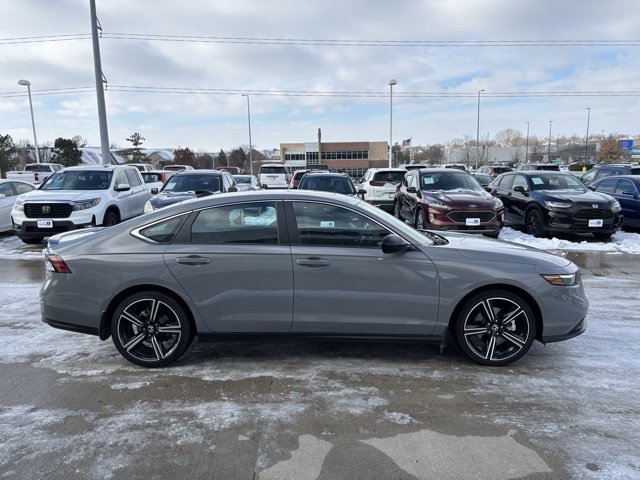 Certified 2025 Honda Accord Sport image 4