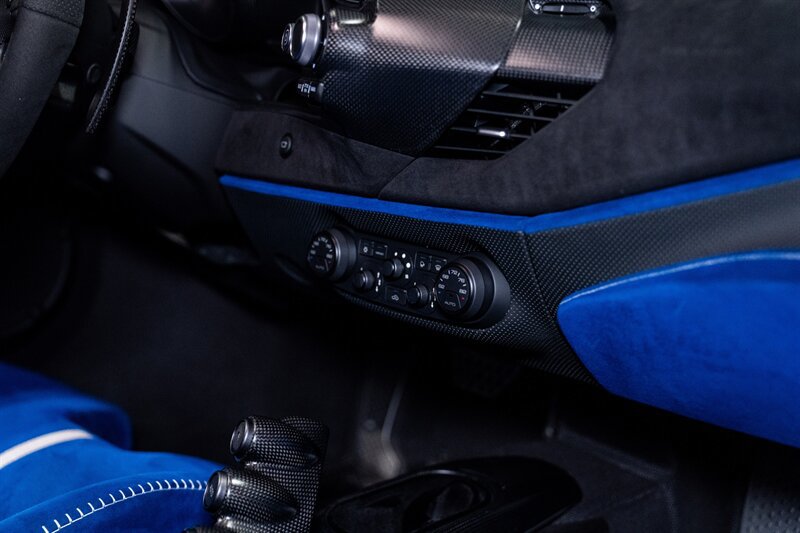 Used 2020 Ferrari 488 Pista Coupe RWD image 44