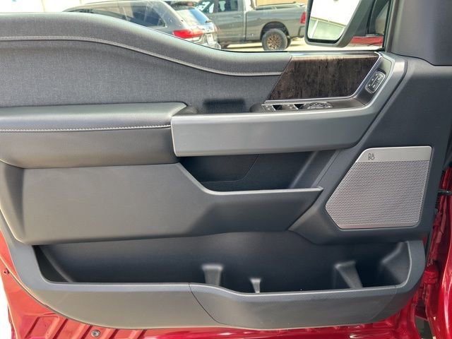 Used 2022 Ford F150 Lariat w/ Equipment Group 502A High AWD/4WD image 23