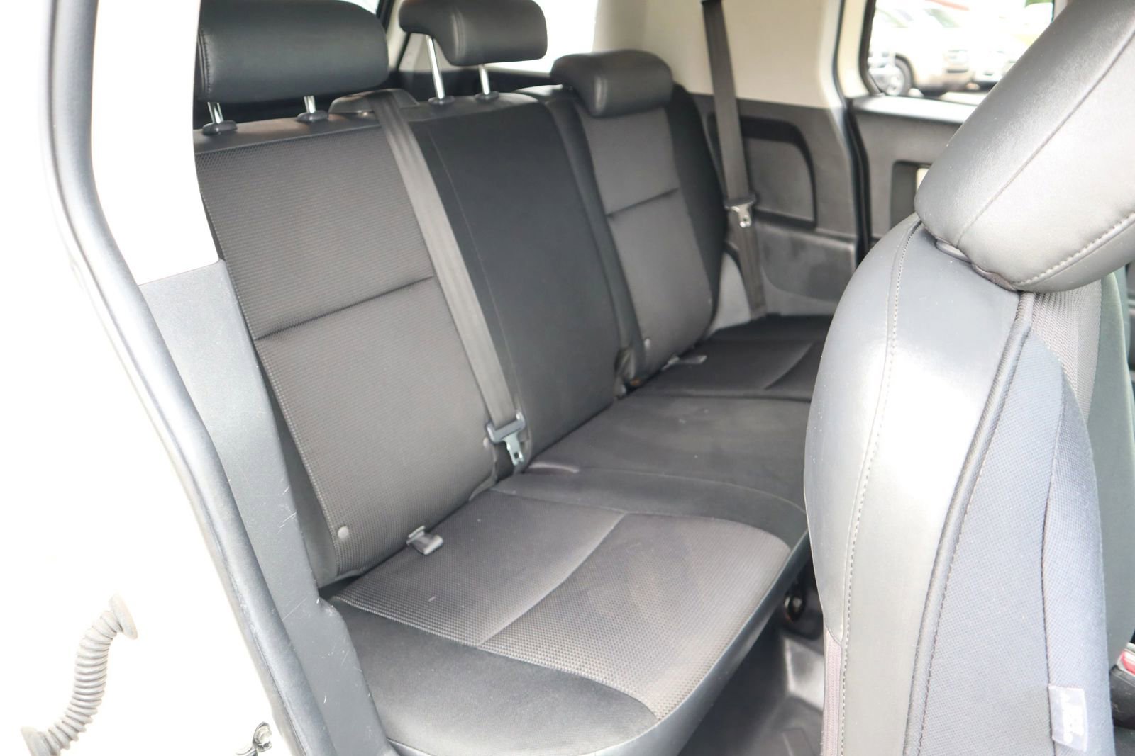 Used 2010 Toyota FJ Cruiser 4WD image 17