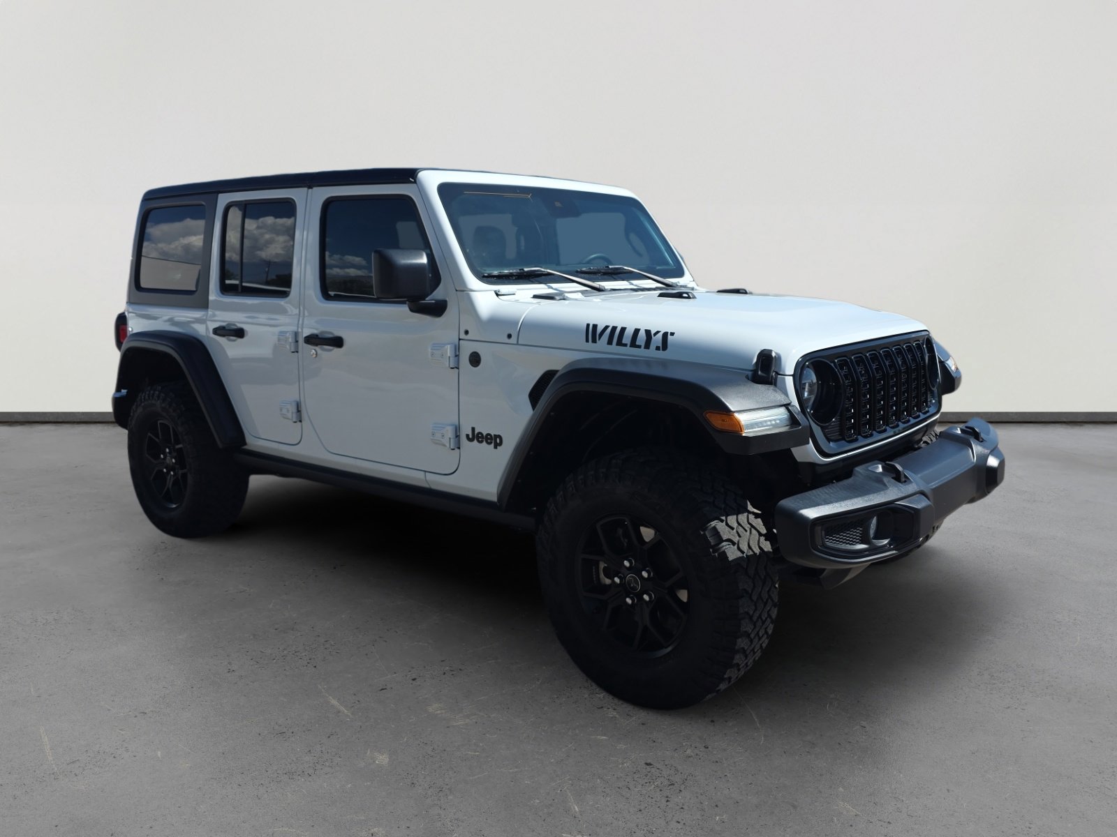 Used 2024 Jeep Wrangler Willys image 7