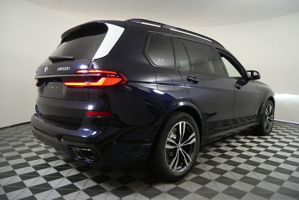 Used 2026 BMW X7 M60i image 3