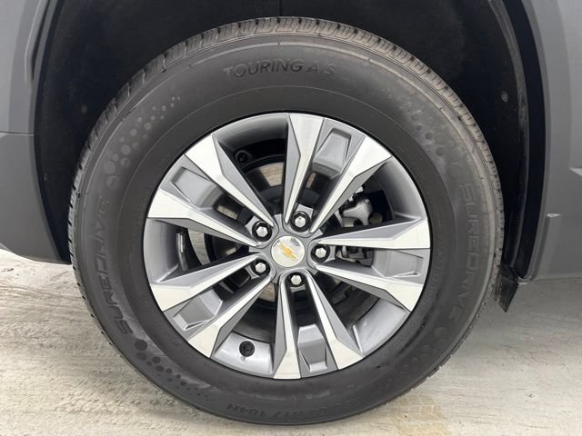 Used 2025 Chevrolet Equinox LT w/ Convenience Package II FWD image 34