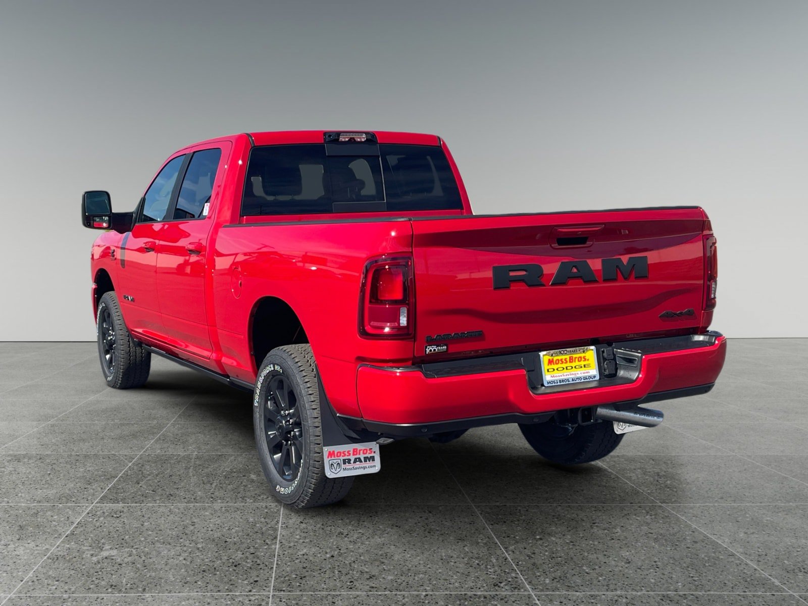 New 2026 RAM 2500 Laramie AWD/4WD image 3