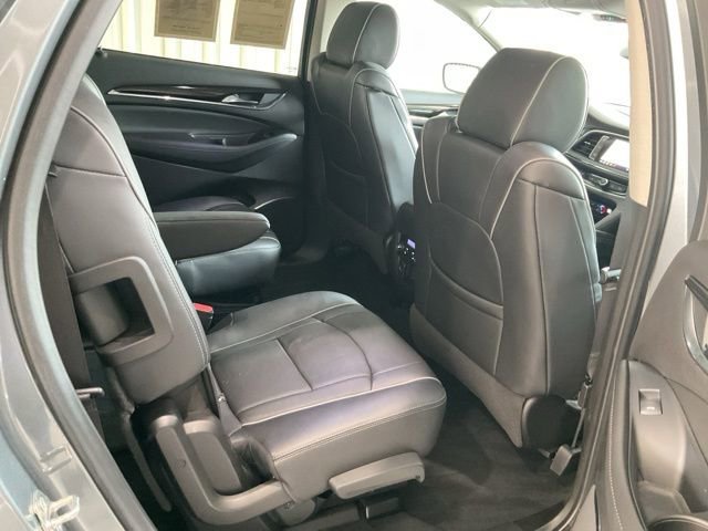 Used 2021 Buick Enclave Avenir w/ Avenir Technology Package image 27