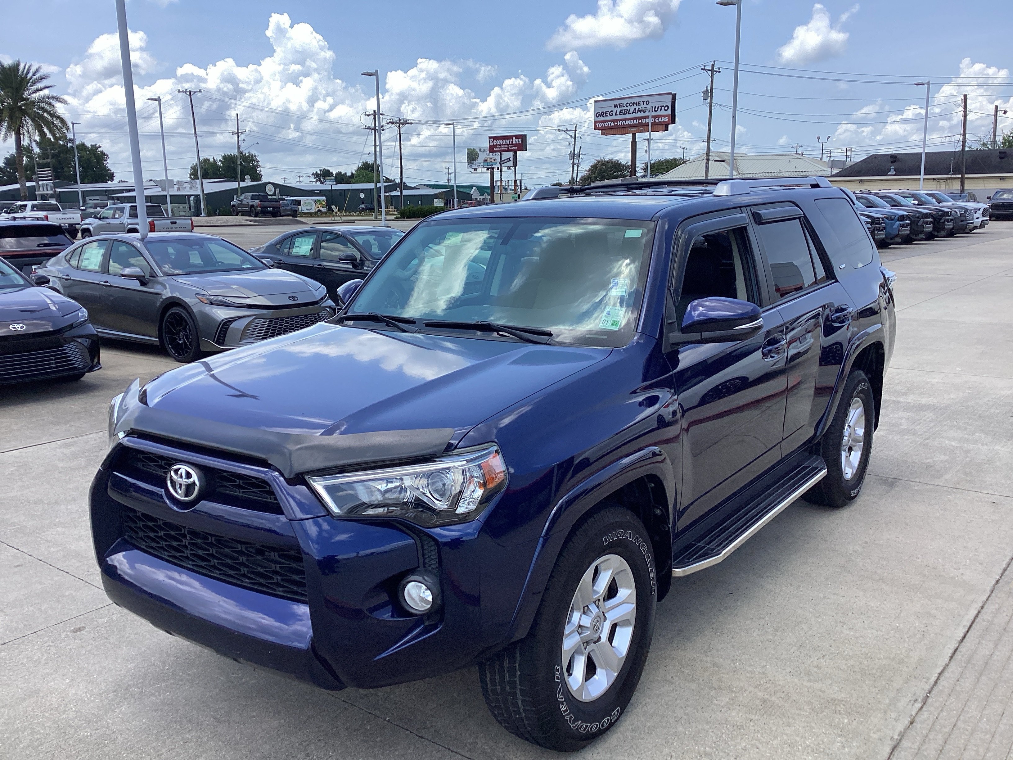 Used 2015 Toyota 4Runner SR5 Premium RWD image 3
