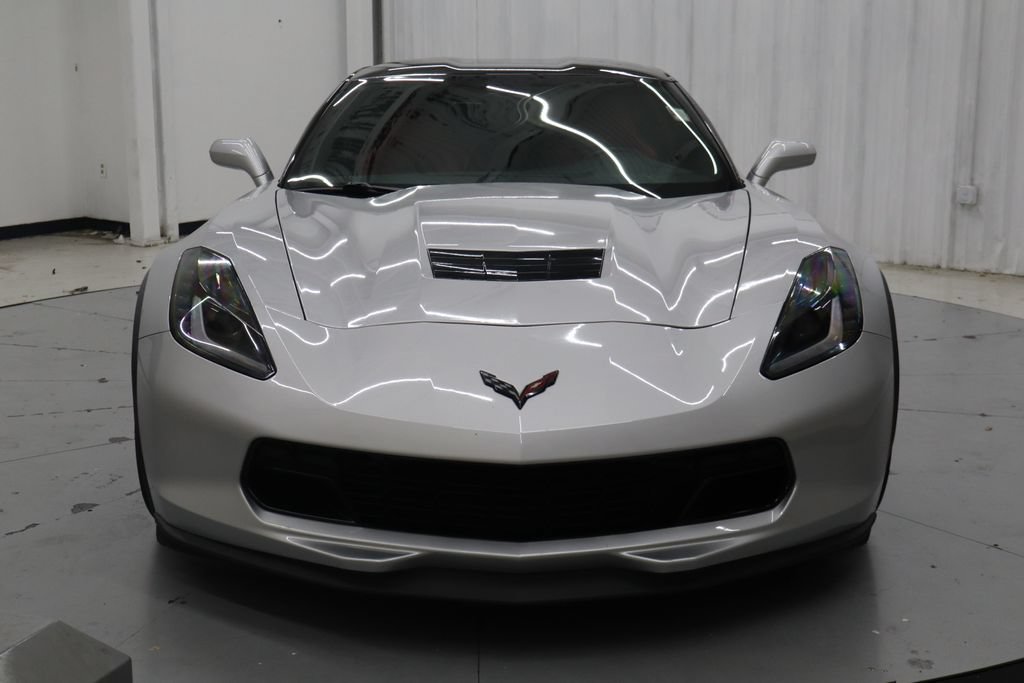 Used 2019 Chevrolet Corvette Grand Sport w/ Carbon Flash Badge Package RWD image 8