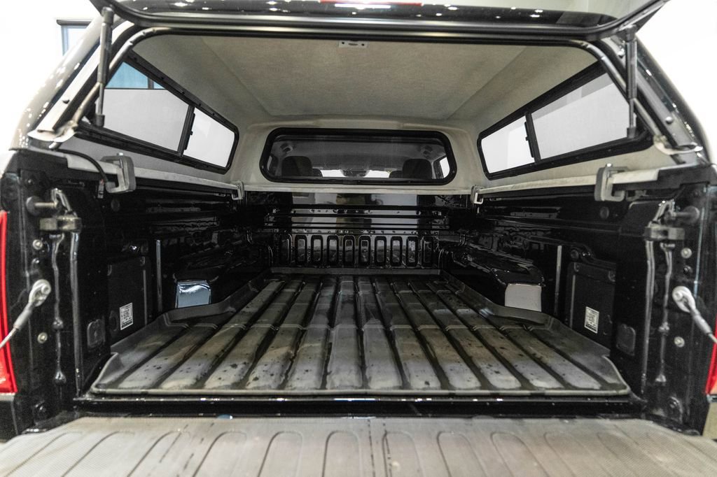 Used 2025 Ford Maverick XL FWD image 32