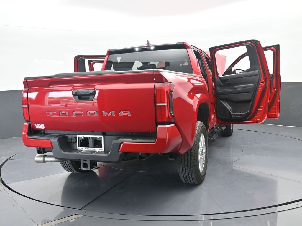 Used 2025 Toyota Tacoma SR5 image 77