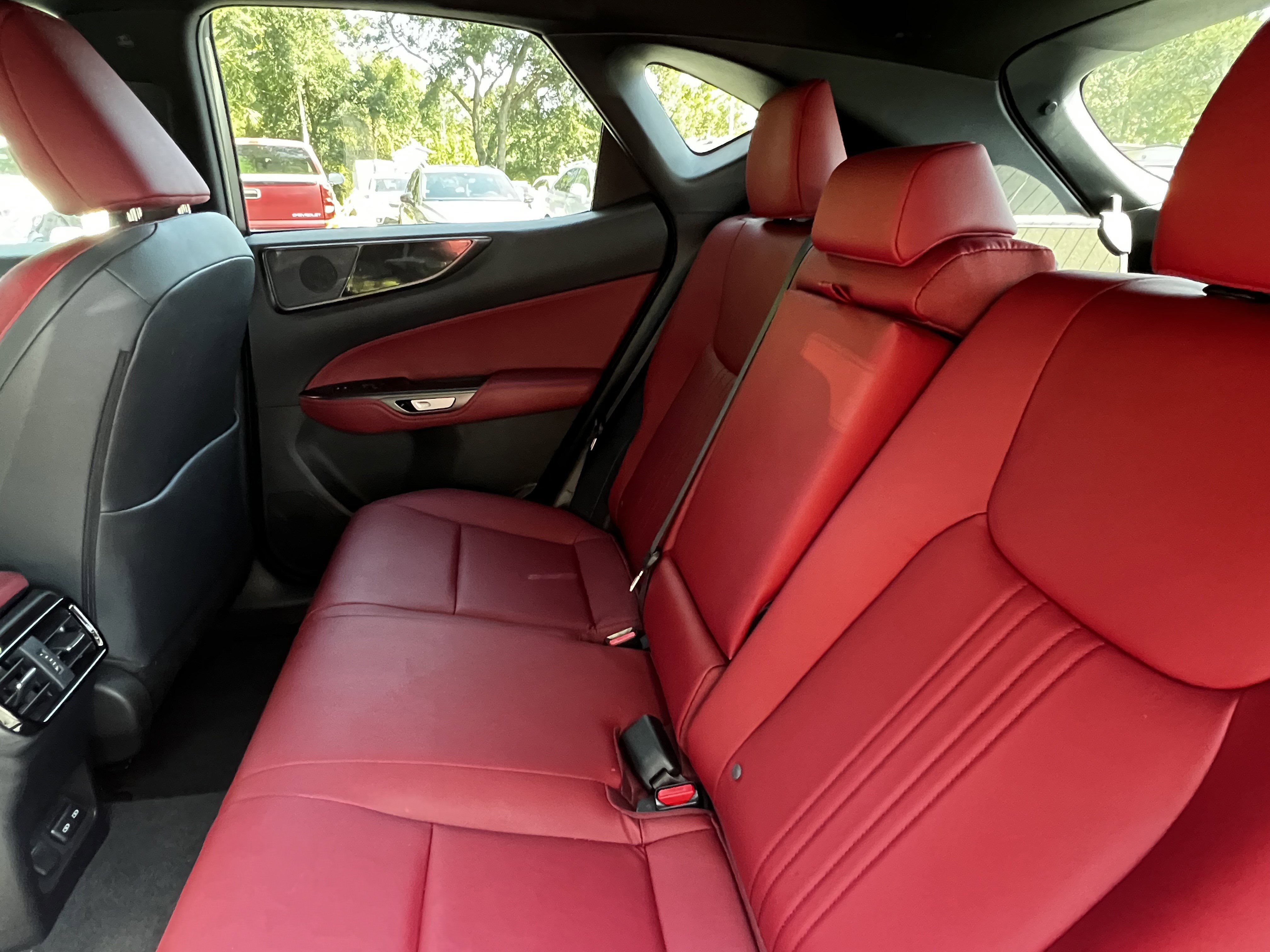 Certified 2025 Lexus NX 250 FWD image 31