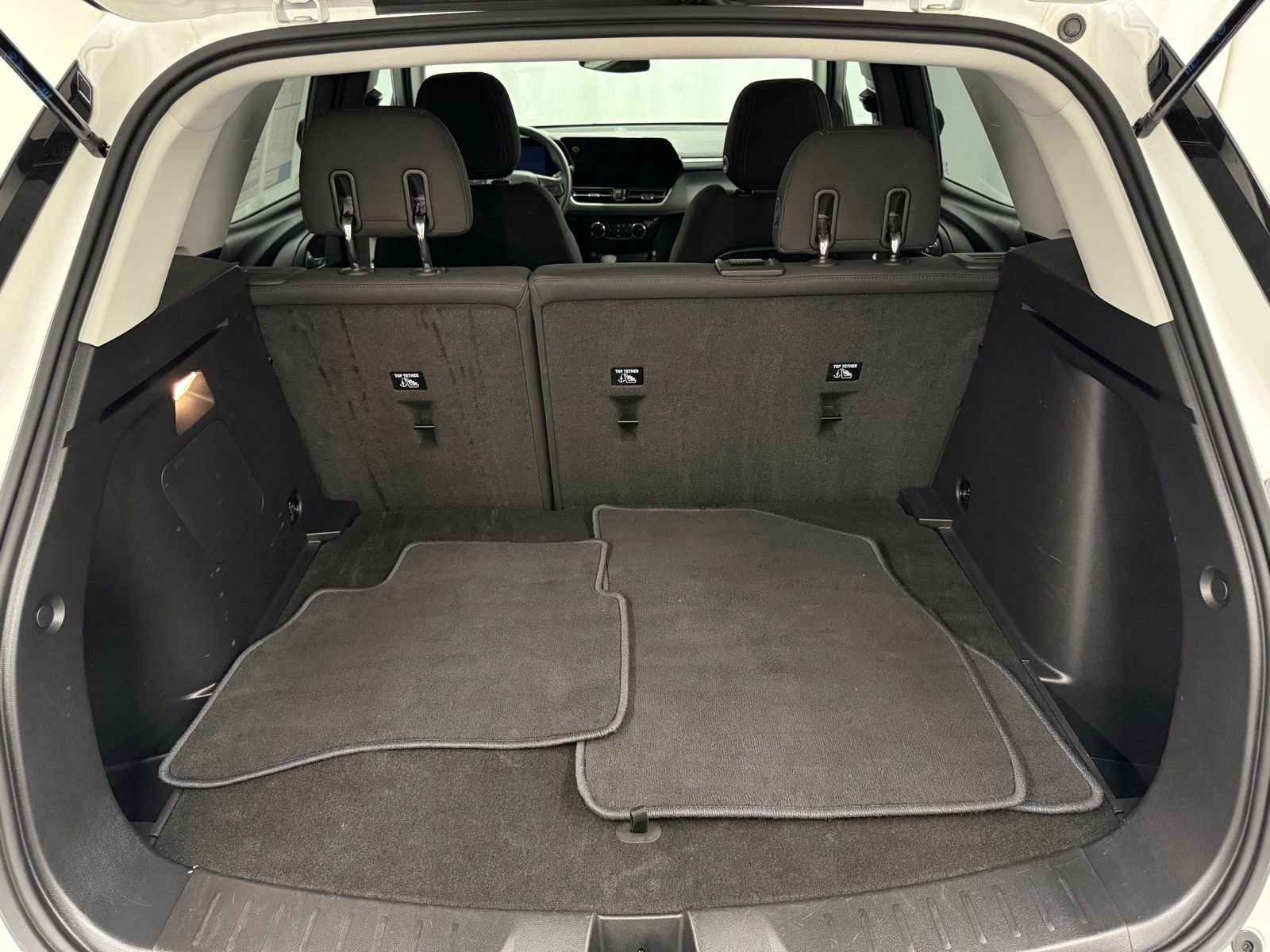 Used 2025 Chevrolet TrailBlazer LT image 5