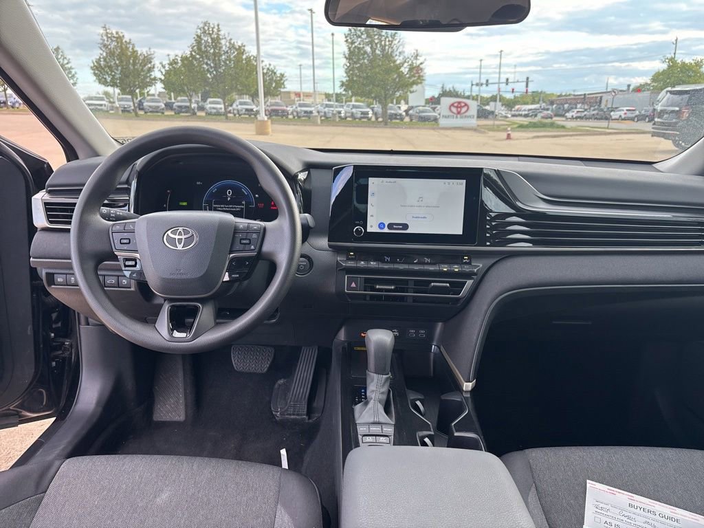 Used 2026 Toyota Camry LE FWD image 20