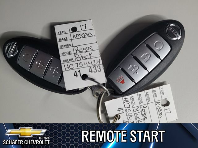 Used 2017 Nissan Rogue SV image 10