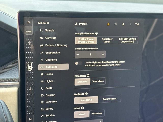 Used 2022 Tesla Model X Plaid image 11