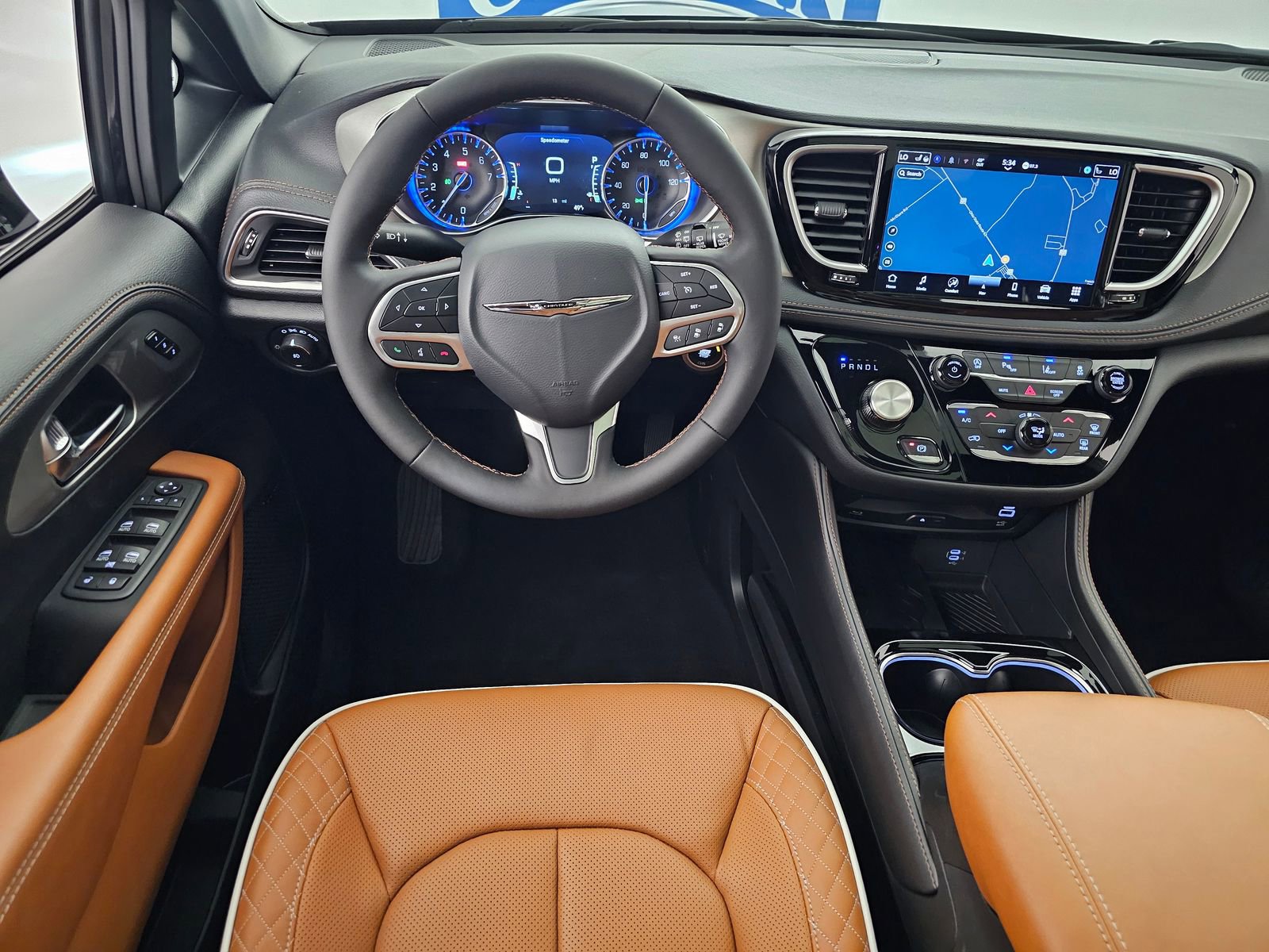New 2026 Chrysler Pacifica Pinnacle AWD/4WD image 16