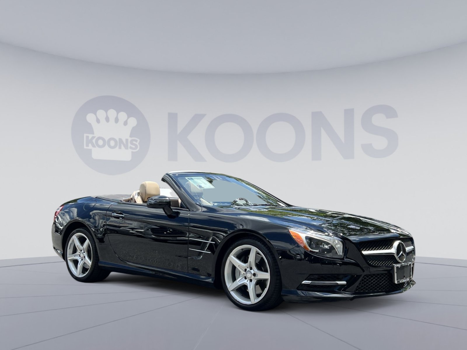 Used 2013 Mercedes-Benz SL 550 image 2