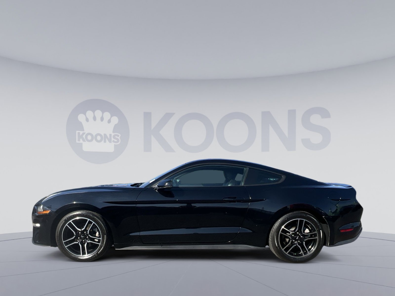 Certified 2020 Ford Mustang Premium RWD image 7
