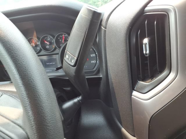 Used 2020 Chevrolet Silverado 1500 Custom w/ Custom Value Package AWD/4WD image 19