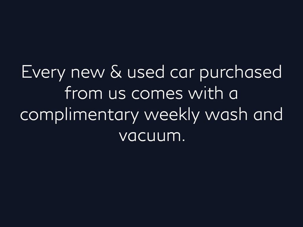 Used 2011 INFINITI FX35 AWD w/ Premium Pkg image 5