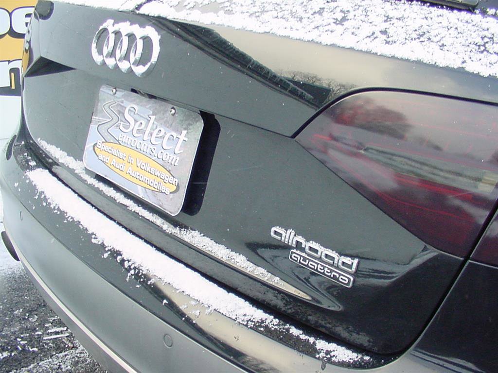 Used 2016 Audi A4 Premium Plus w/ Technology Package image 6