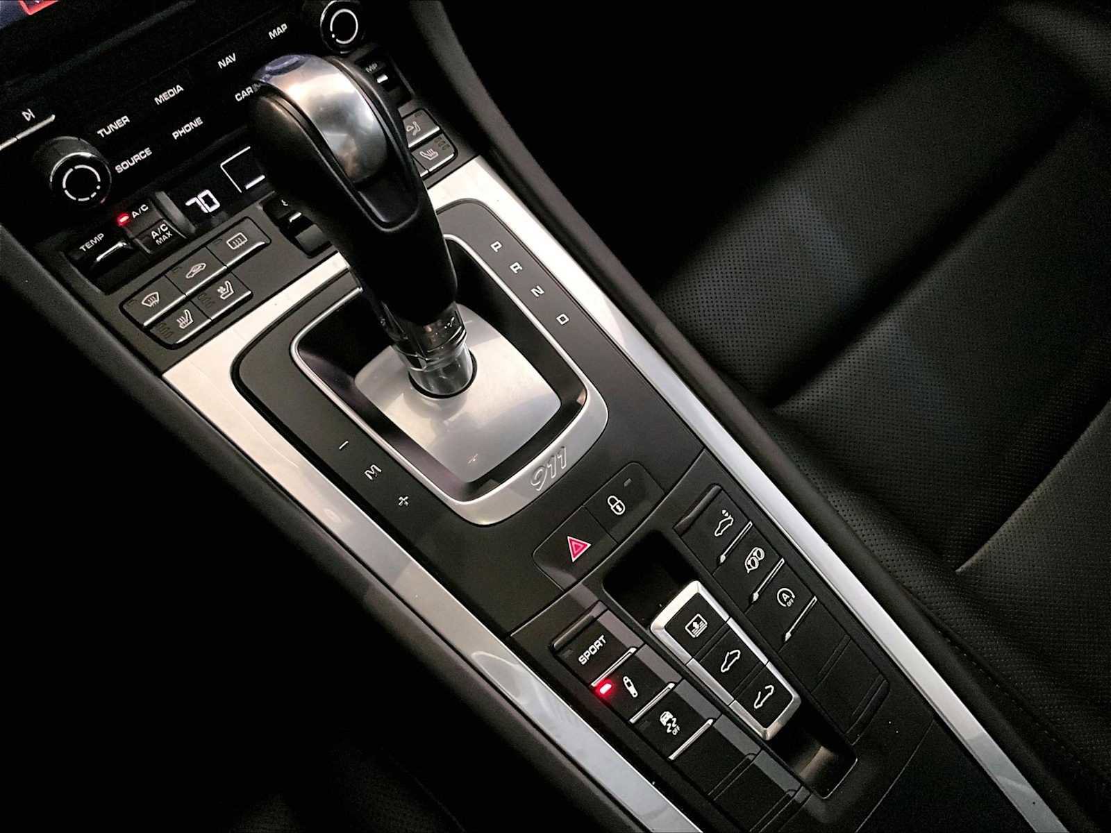 Used 2019 Porsche 911 Carrera S image 19