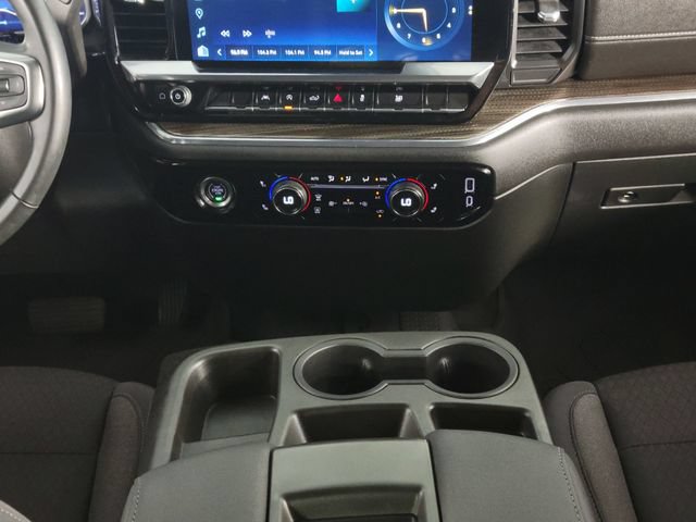Used 2023 Chevrolet Silverado 1500 LT AWD/4WD image 23