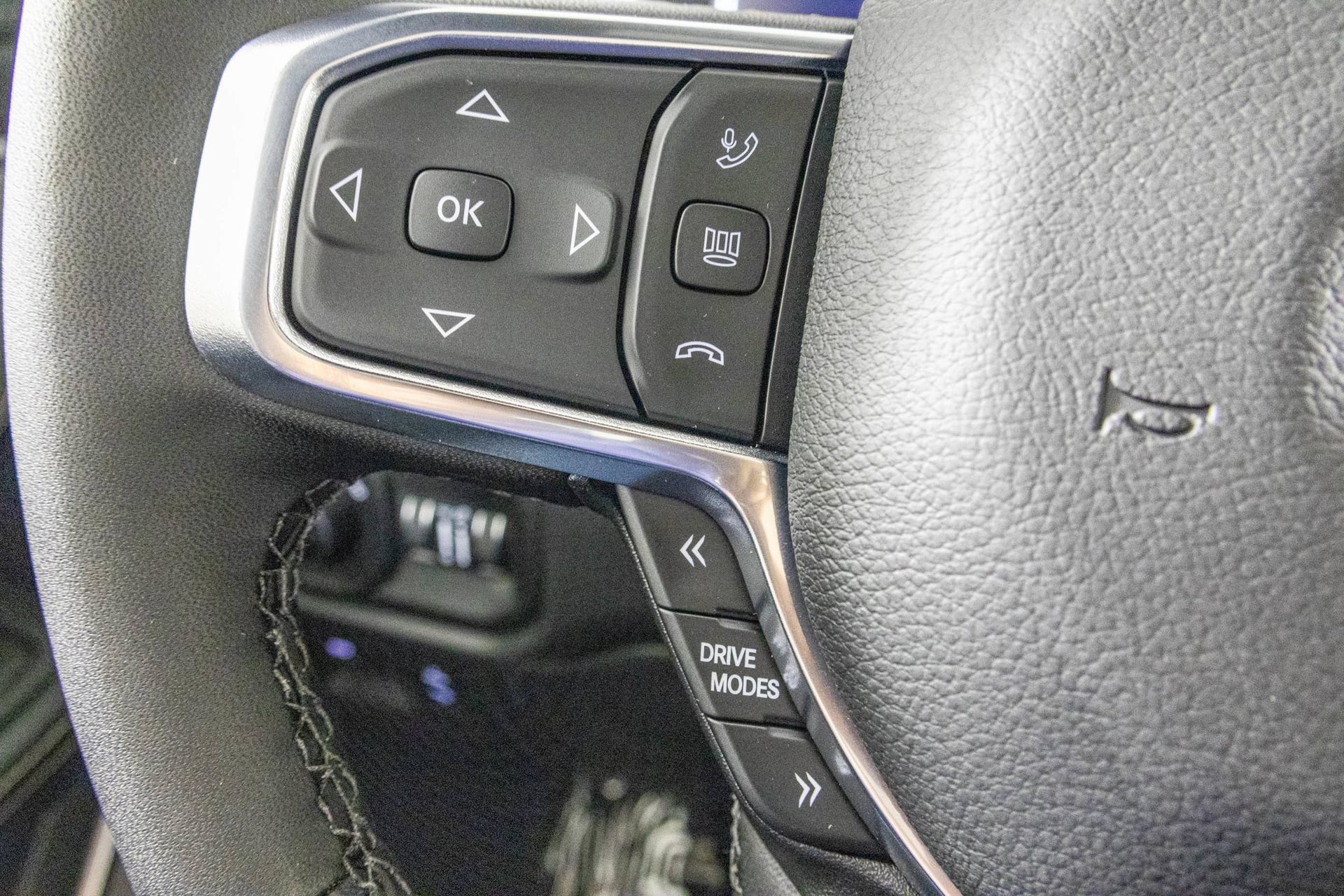 New 2026 RAM 1500 Laramie w/ Night Edition AWD/4WD image 36
