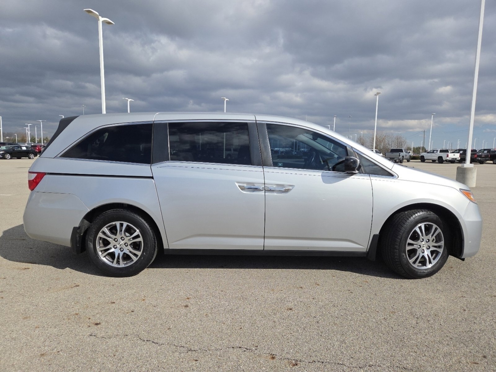 Used 2012 Honda Odyssey EX-L image 18