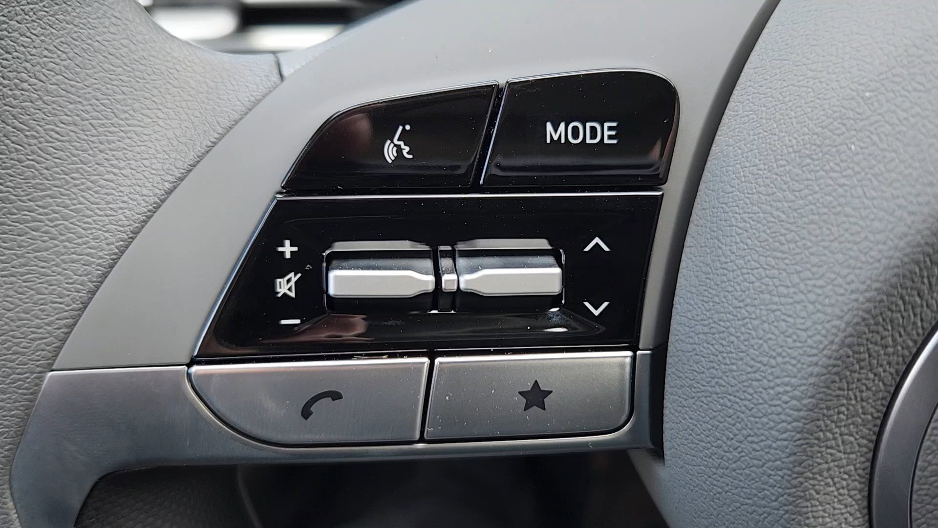 New 2026 Hyundai Elantra Blue image 11