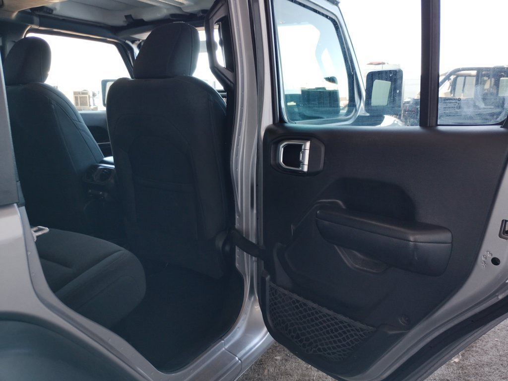 Used 2019 Jeep Wrangler Unlimited Sport S AWD/4WD image 14