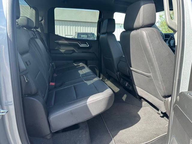 Used 2025 GMC Sierra 1500 SLT image 11