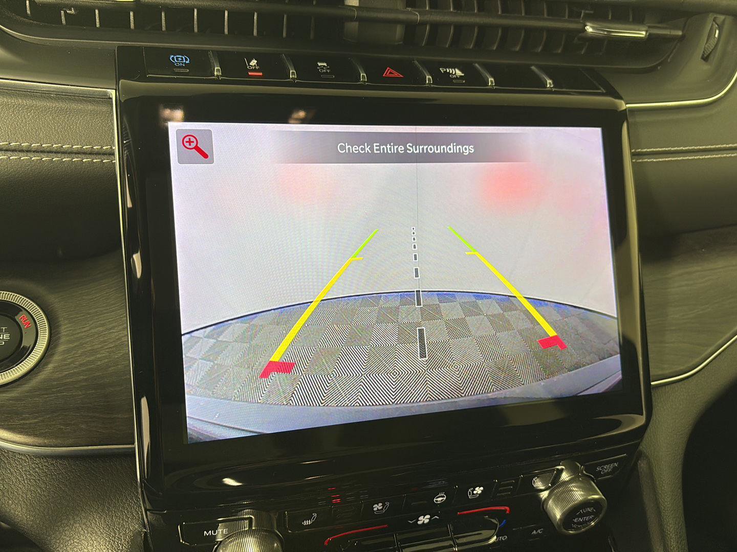 Used 2023 Jeep Grand Cherokee Overland w/ Luxury Tech Group IV image 11