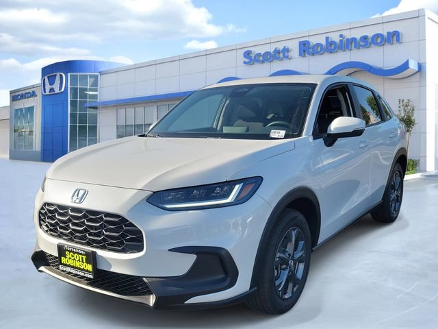 New 2026 Honda HR-V LX image 2