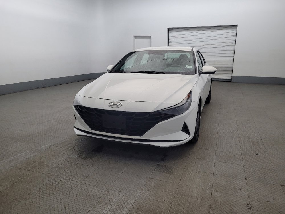 Used 2023 Hyundai Elantra SEL FWD image 15