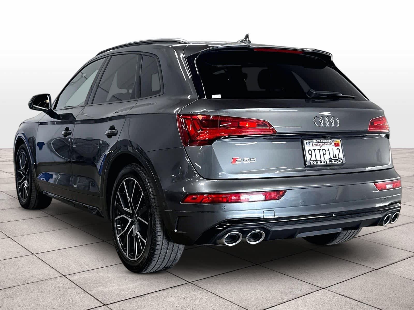 Used 2023 Audi SQ5 Prestige w/ Prestige Package AWD/4WD image 13
