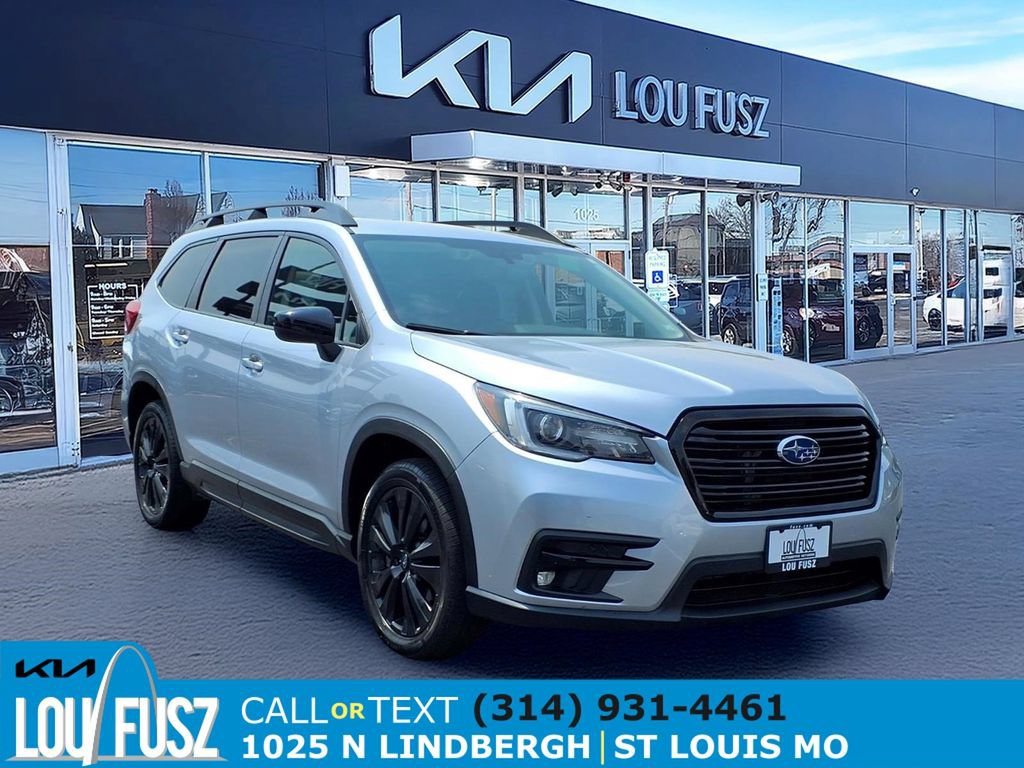 Used 2022 Subaru Ascent Onyx Edition AWD/4WD image 1