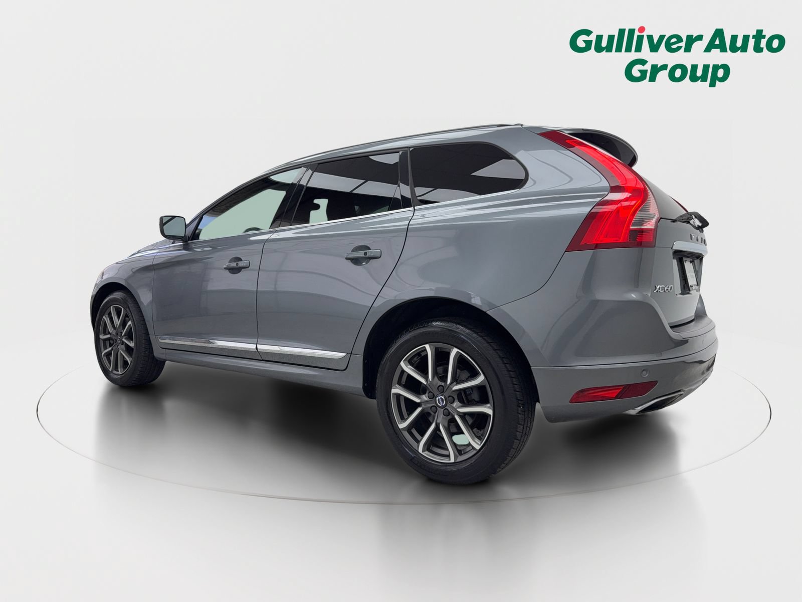 Used 2016 Volvo XC60 T6 AWD/4WD image 4