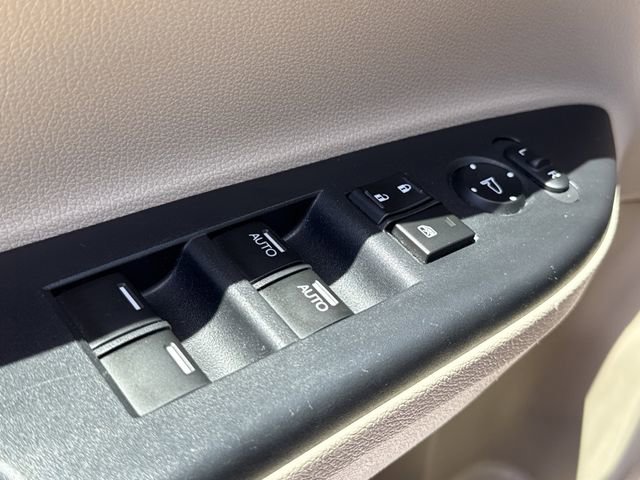 Used 2015 Honda Accord EX-L image 24