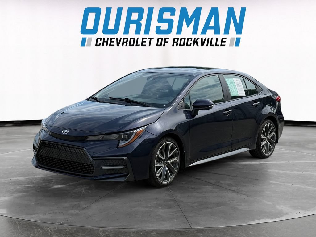 Used 2021 Toyota Corolla XSE FWD image 2