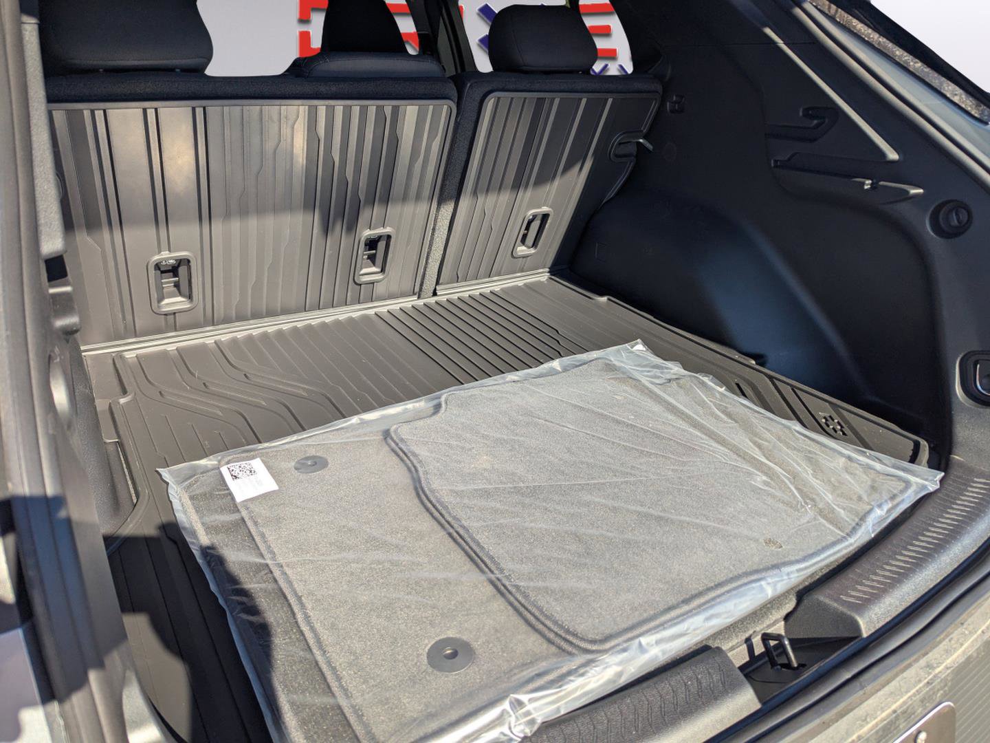 New 2026 Chevrolet Equinox EV LT w/ LPO, All-Weather Mat Package image 10