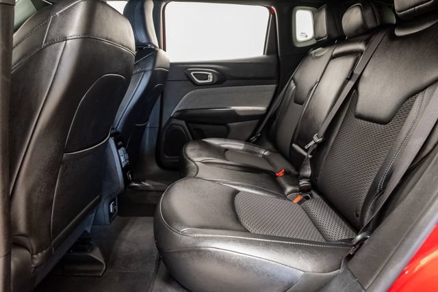 Certified 2025 Jeep Compass Latitude AWD/4WD image 27