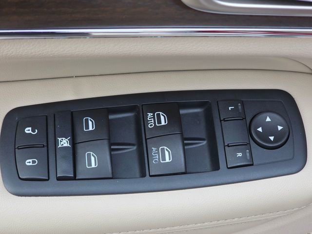 Used 2015 Jeep Grand Cherokee Limited image 7